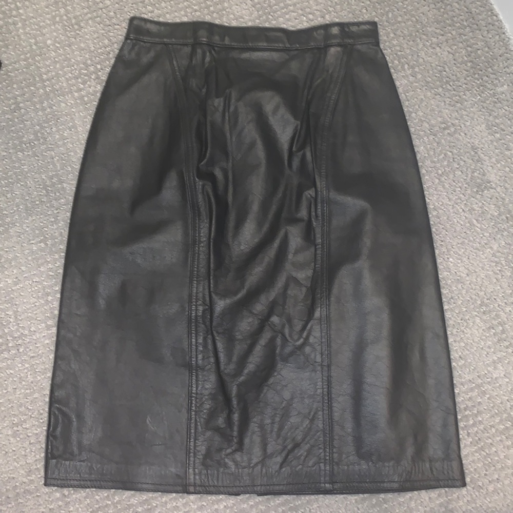 leather skirt